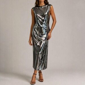 Silver metallic dress #partyvibes